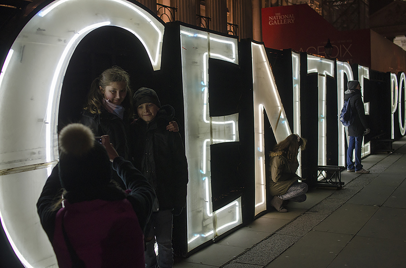 2016-01-16-Westminster_Trafalgar-Square_Lumiere-Festival_Centre-Point