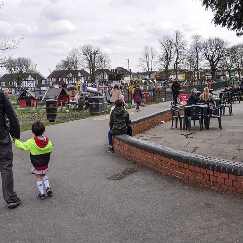 20150401_Barnet_Friary-Park_Afternoon