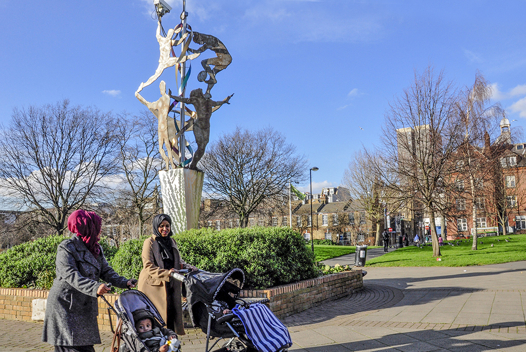 20160211_Tower-Hamlets_Weavers-Fields_Woodland-Walk-_Green-Flag-Award-Winner-2015-16