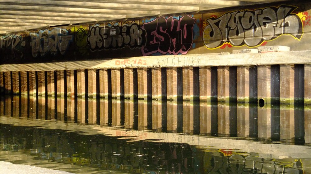 20160317_Tower-Hamlets_Hertford-Union-Canal_The-Underworld