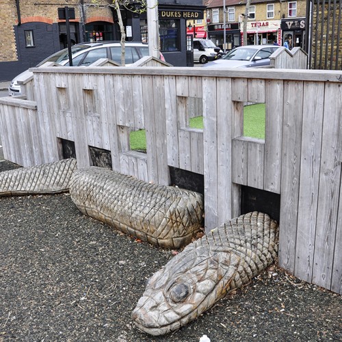 20160319_Waltham-Forest_-Marlowe-Road_-Playground-with-a-snake-protector