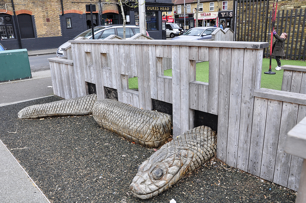 20160319_Waltham-Forest_-Marlowe-Road_-Playground-with-a-snake-protector