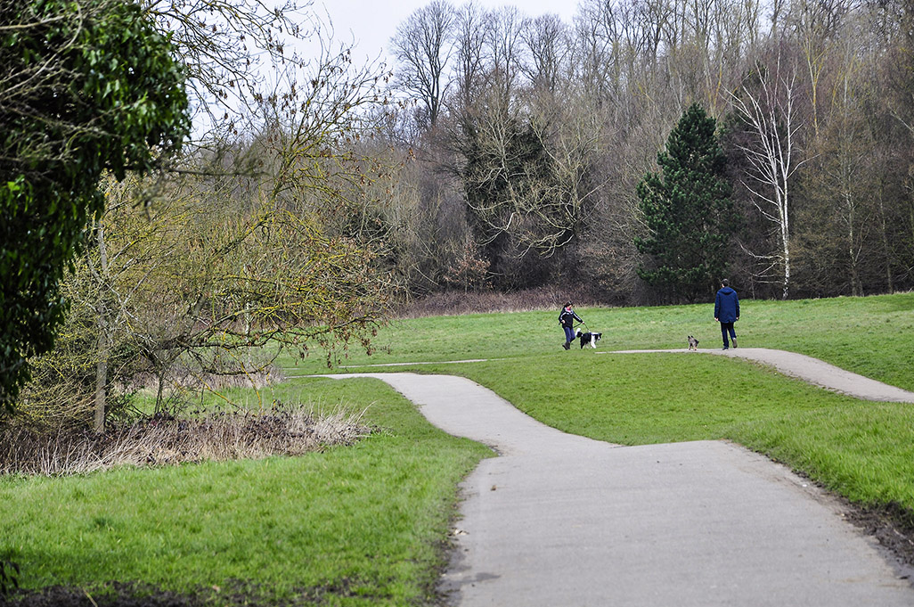 20160401_Barnet_Dollis-Valley-Greenwalk_Brief-encounter