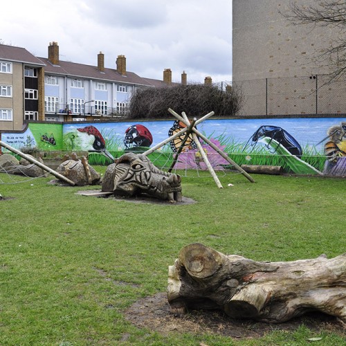 20160404_Waltham-Forest_Wingfield-Park_Monster-guardian-of-the-playground