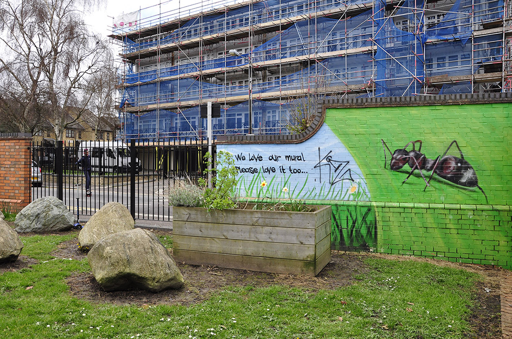 20160404_Waltham-Forest_Wingfield-Park_We-love-our-mural