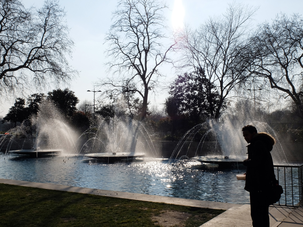 Cumberland-Gate-Fountains