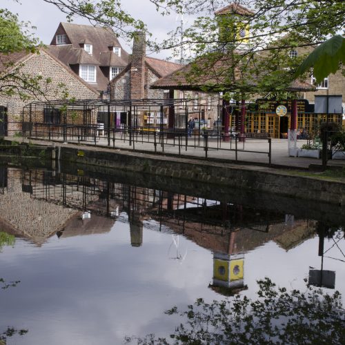 2016-04-27-Merton-Abbey-Mills-across-the-Wandle-from-the-Wandle-Path