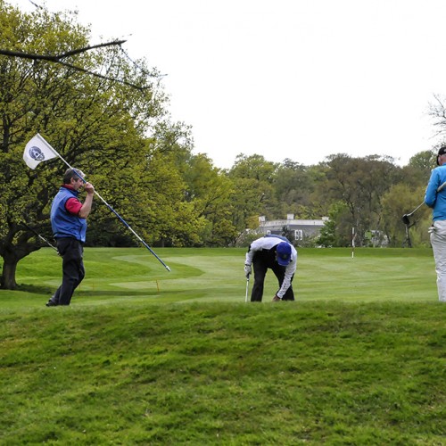 20160503_Haringey_Highgate-Golf-Course_Golfers-at-midday-on-weekdays