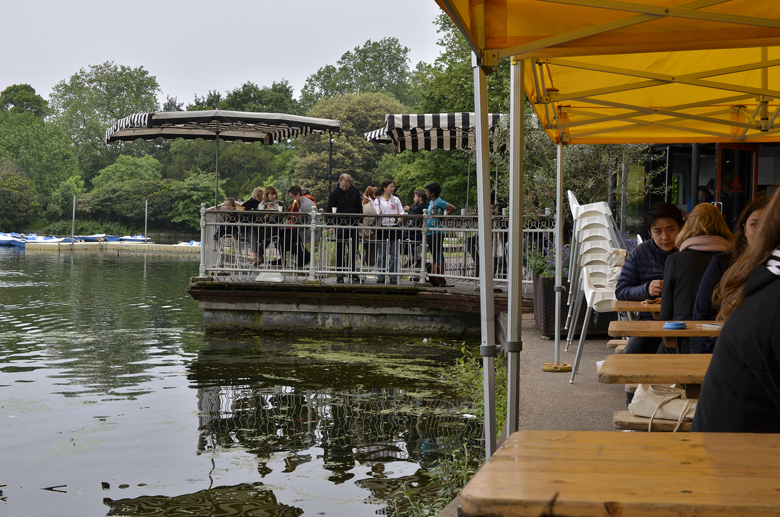 20160604-Tower-Hamlets_Victoria-Park_Cafe_Runners-Meet