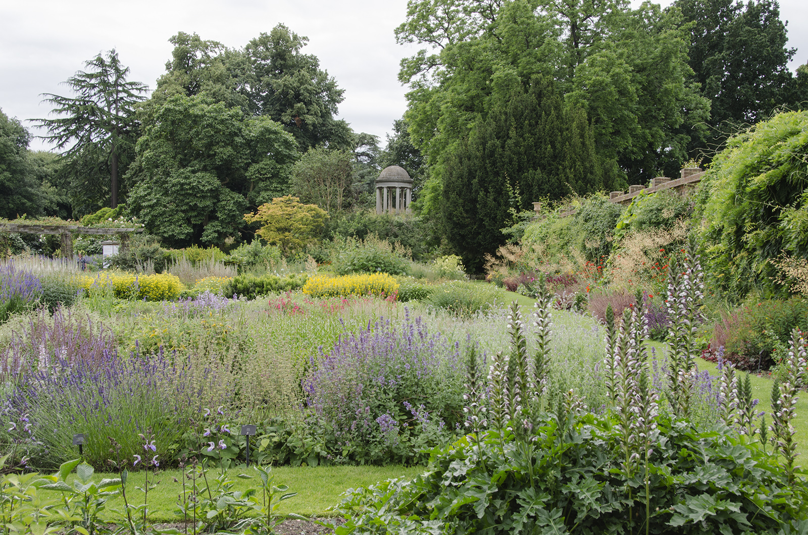 2016-07-15-Richmond_RBG-Kew_Landscape_Summer