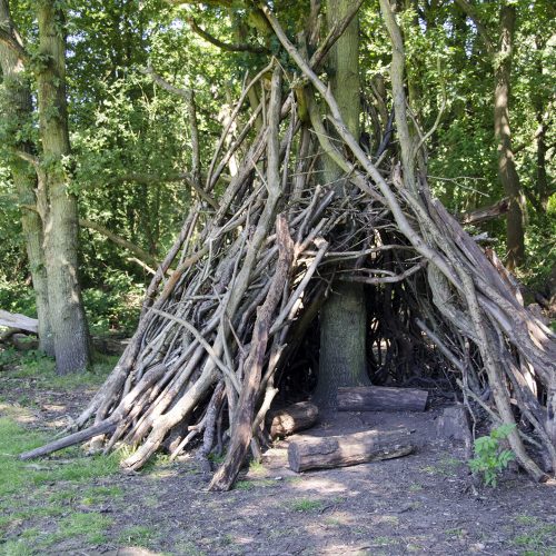 2016-07-18-Merton_Beverley-Meads-and-Fishpond-Woods-Nature-Reserve_Summer_Play-Space