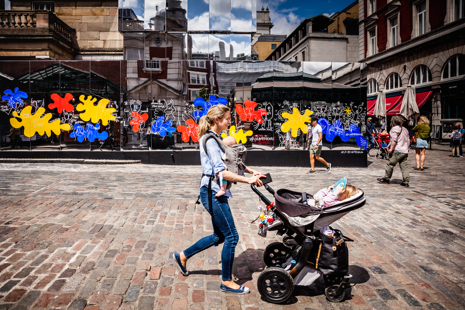 20160711_Westminster_Covent-Garden-Piazza_Chilled-Mum