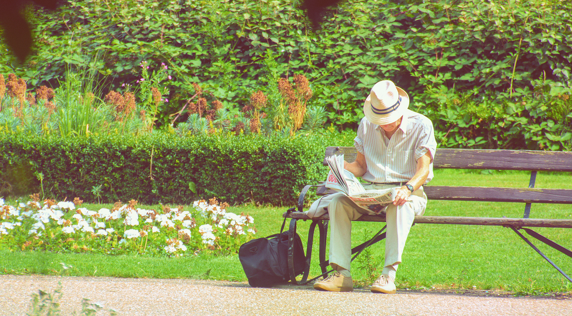 5380-Harringey-Finsbury-Park-On-the-bench