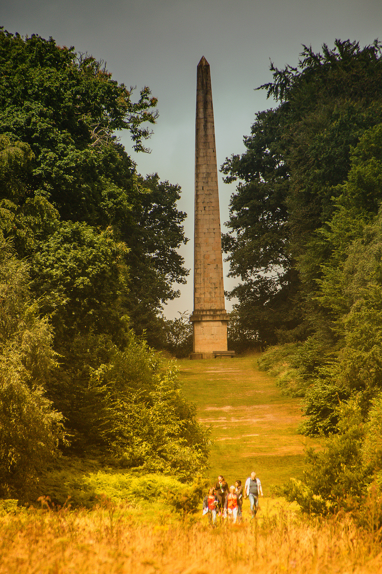 5421-Enfield-Trent-Park-The-Obelisk-Walk-6