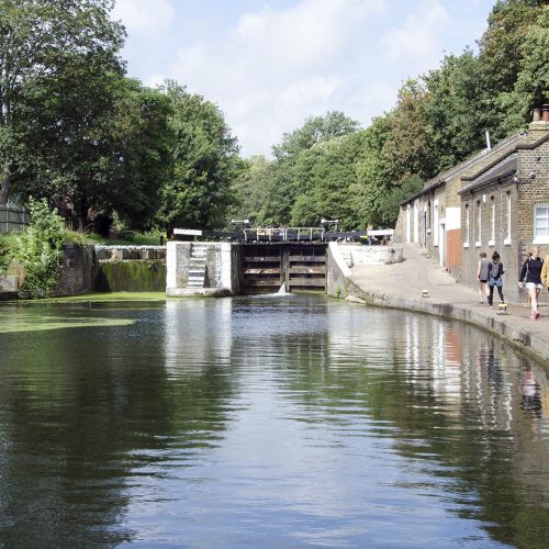 2016-08-20-Tower-Hamlets-Regents-Canal_Lock_Summer_Landscape