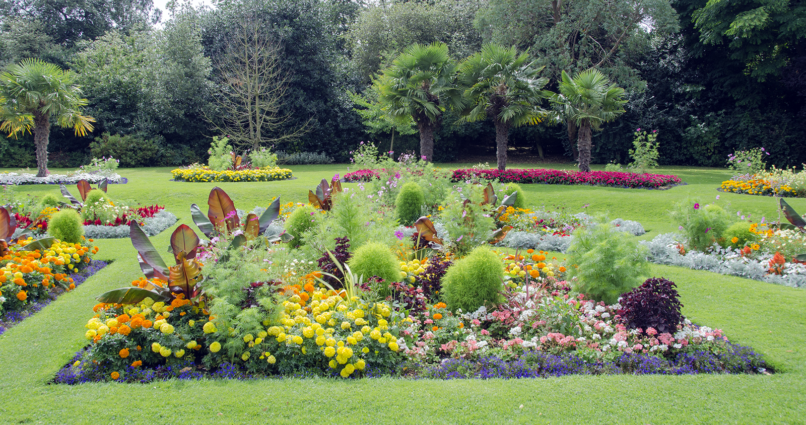 2016-08-20-Tower-Hamlets_Victoria-Park_Landscape_Summer_Sunken-Gardens