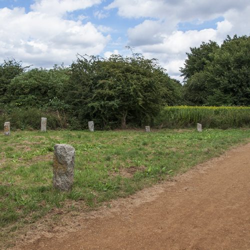 20160803_Ealing_Greenford-Countryside-Park-_Local-version-of-megaliths