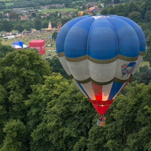 Amazing Balloon Flight across Bristol from Ashton Court