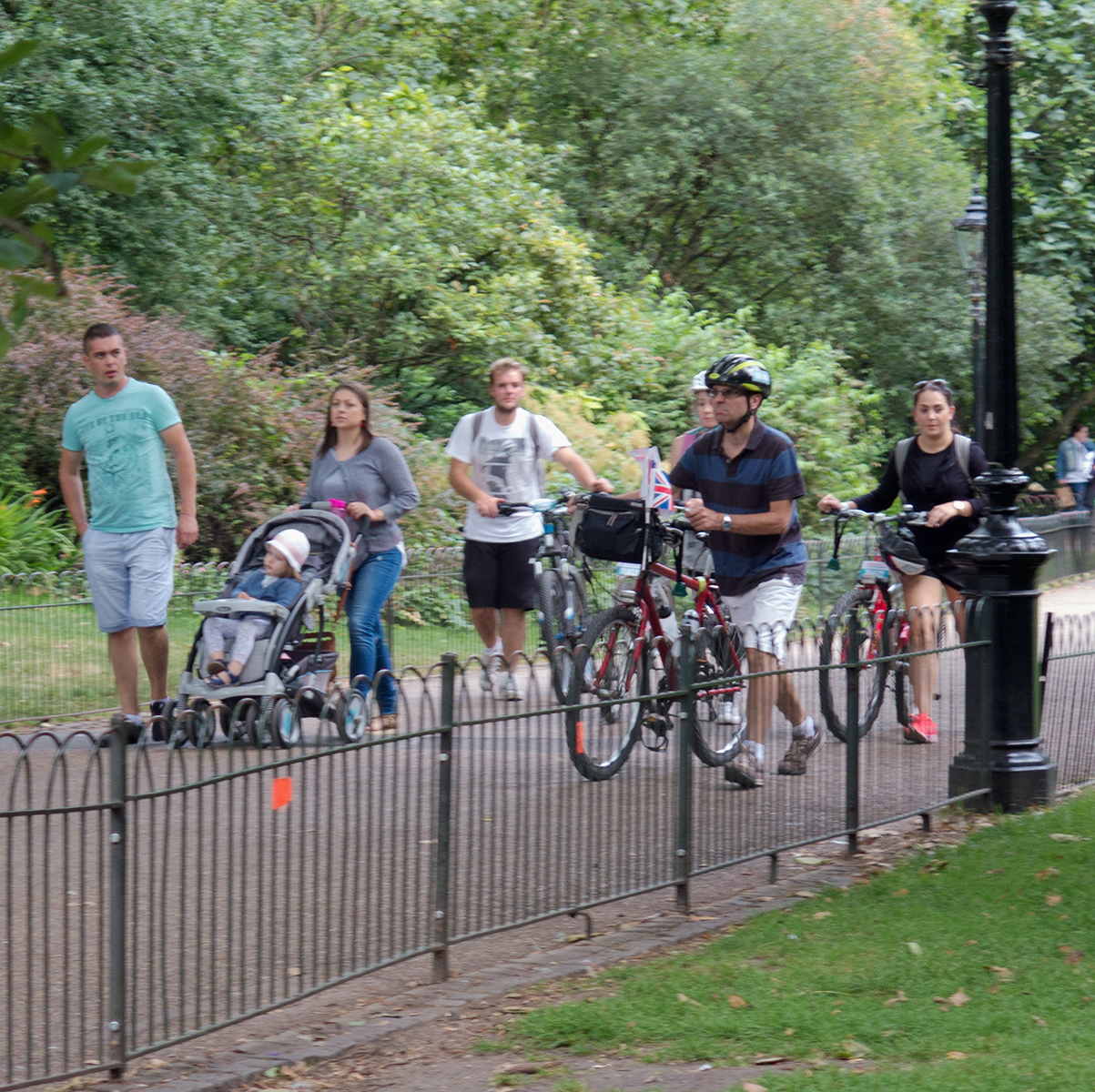 9498BikesStJamesPark