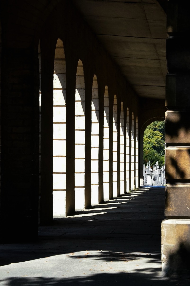 Brompton-Cemetry-1