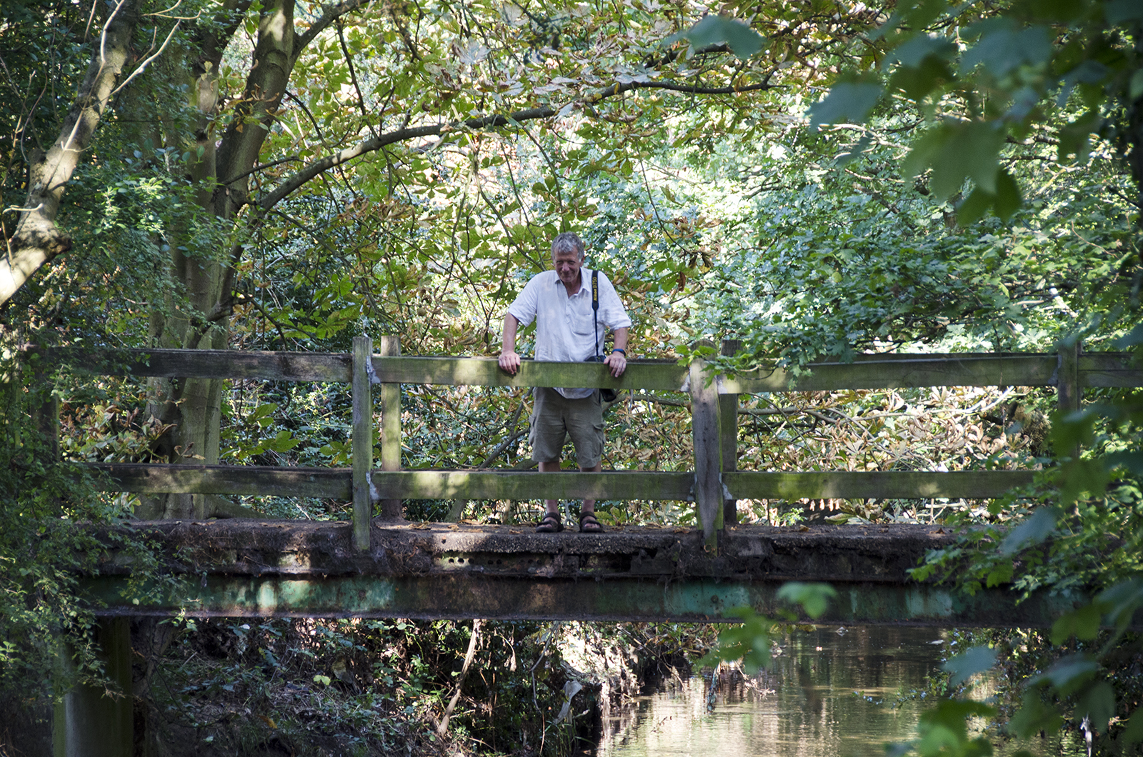 2016-09-14-Merton_Wimbledon-Commons_Autumn_People-Bridge-at-Beverley-Brook