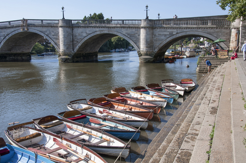 20160914_Richmond-upon-Thames_-Thames-Riverside_Richmond-boats