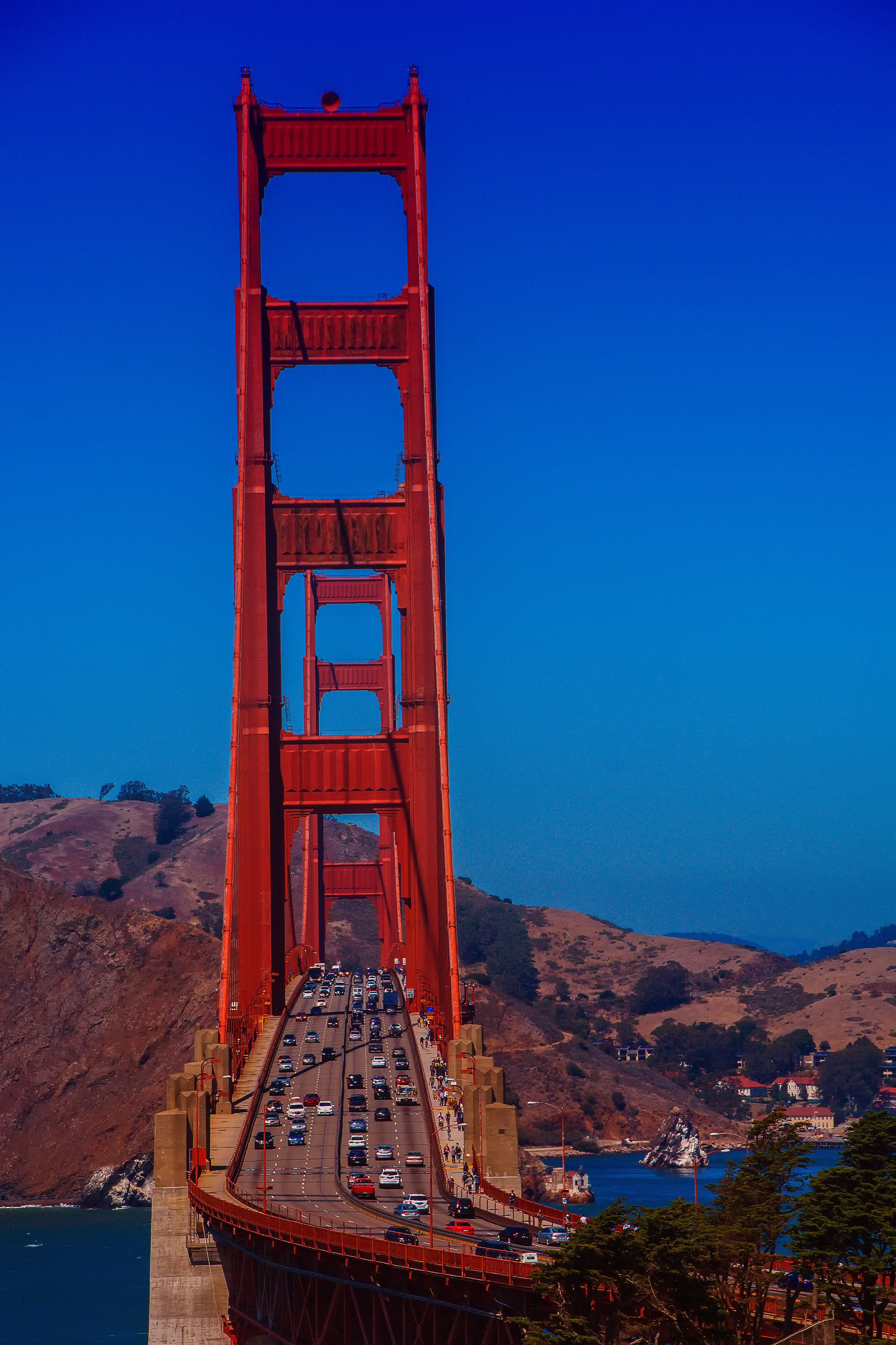 6189-Golden-Gate-Bridge-head-on