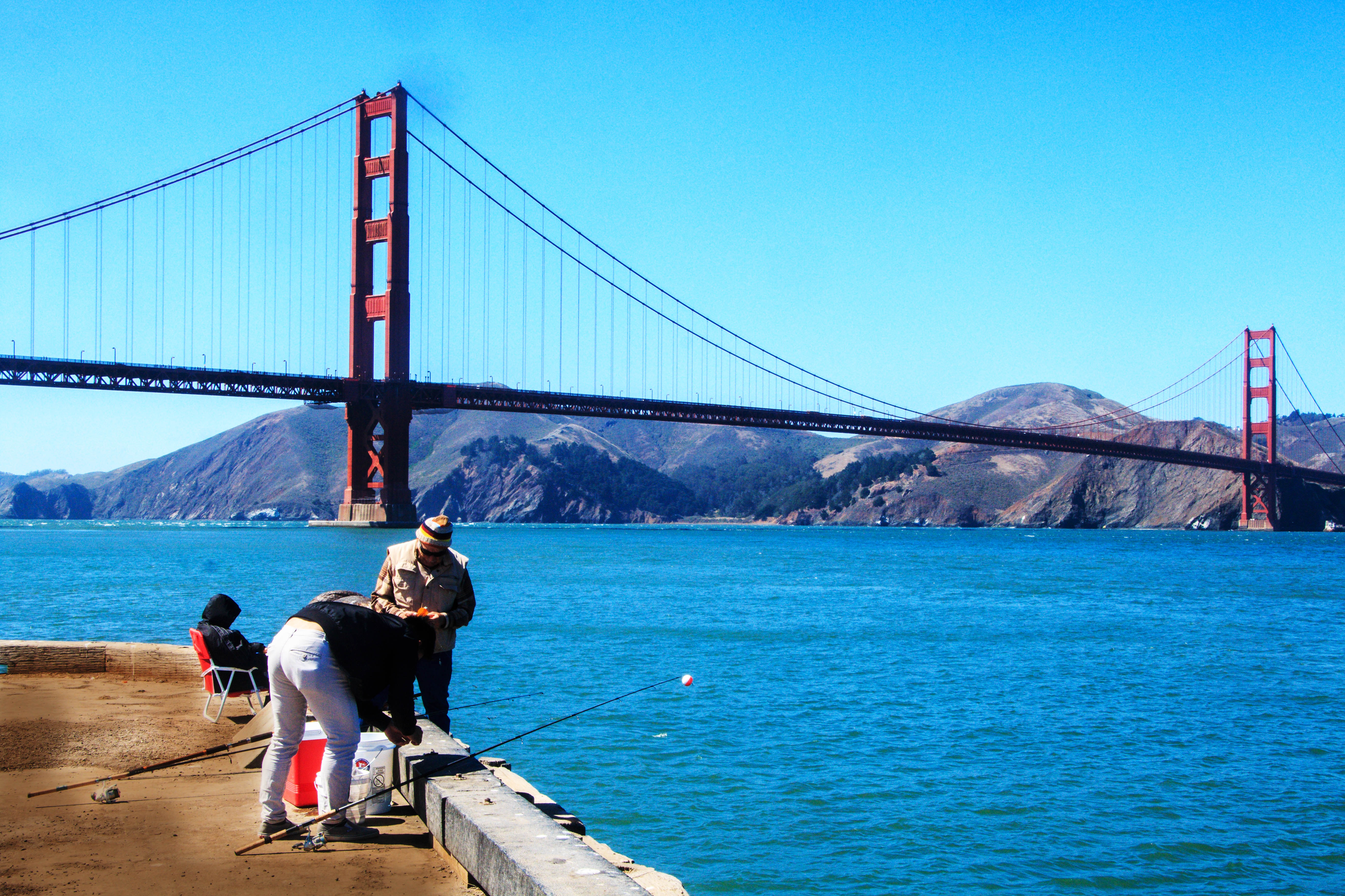 6247-Golden-Gate-Bridge-fishing