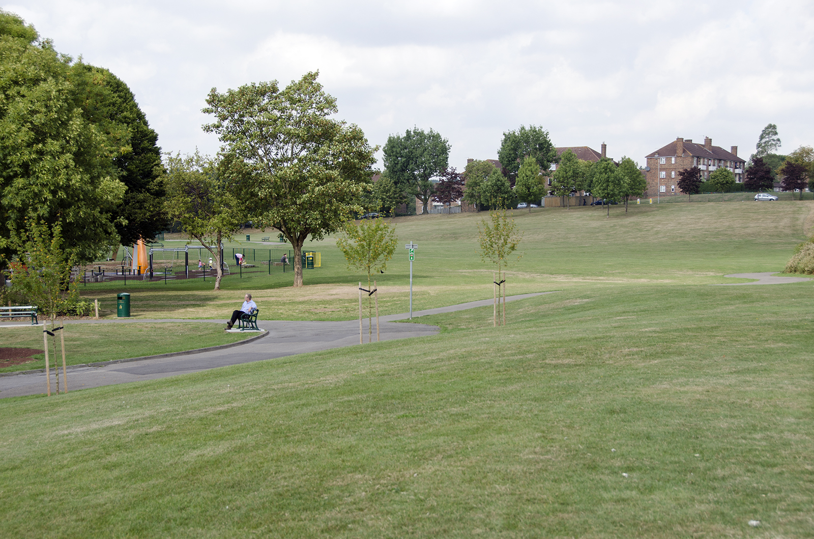 2016-09-21-Havering_Central-Park_Autumn_Landscape-View-across-the-Park