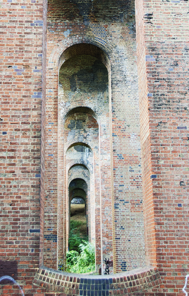 2016-09-28-Barnet_Mill-Hill-Viaduct_Autumn_Detail-They-dont-build-things-like-this-any-more