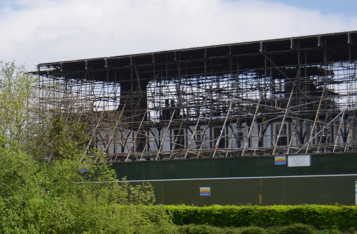 20160513_Southgate_BroomfieldPark_HouseinScaffolding