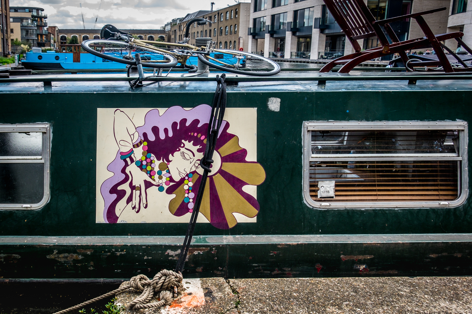 20160908_Camden_Regents-Canal-Towpath_Pop-Art
