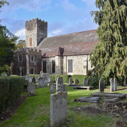 20161017_Haringey_All-Hallows-Parish-Church-_Church-graveyard