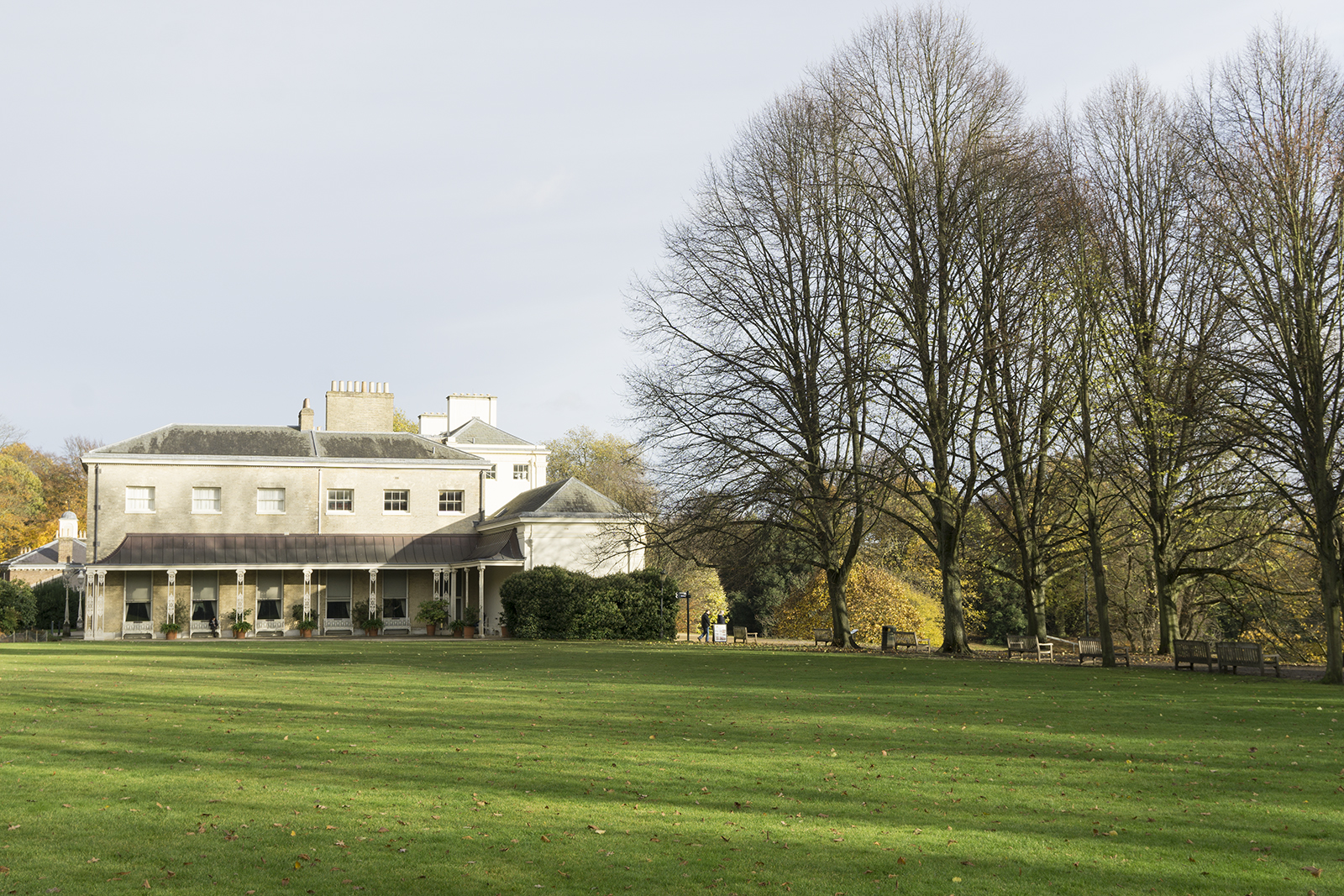 2016-11-16-Camden_Autumn_Kenwood-House_Landscape-View-back-to-the-house