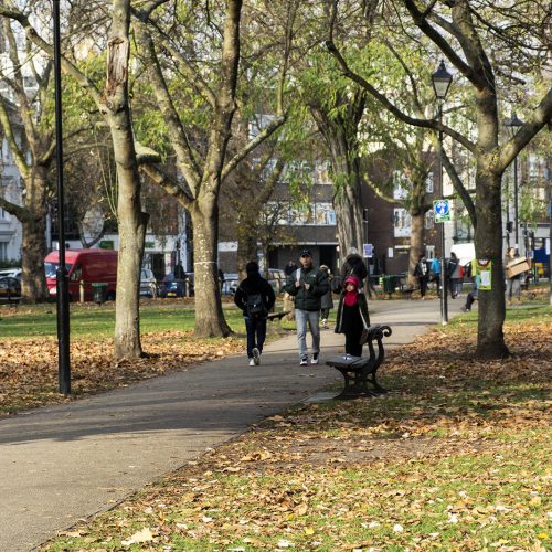 2016-11-26-Fulham_Autumn_Pople_Small-Parks-Parsons-Green-People