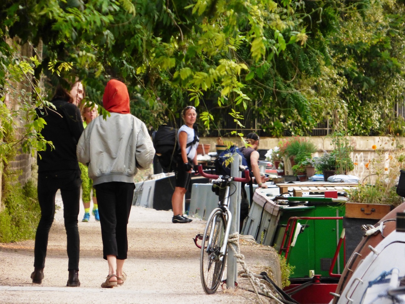 20160816_Tower-Hamlets_Nelsons-Wharf_People-at-Nelsons-Wharf