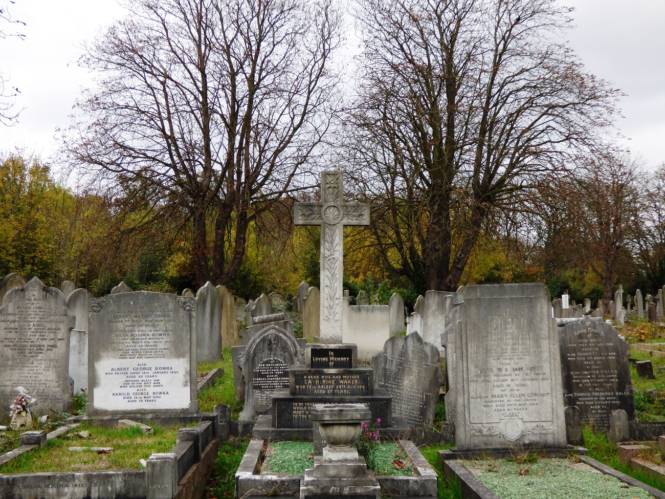 20161106_Newham_Manor-Park-Cemetery_Manor-Park-Cemetery