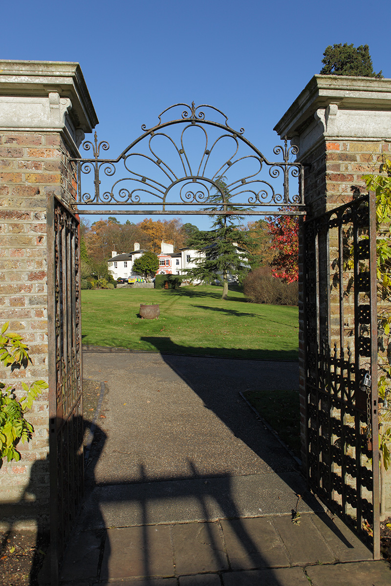 20161128_Croydon_Heathfield_House-from-walled-garden