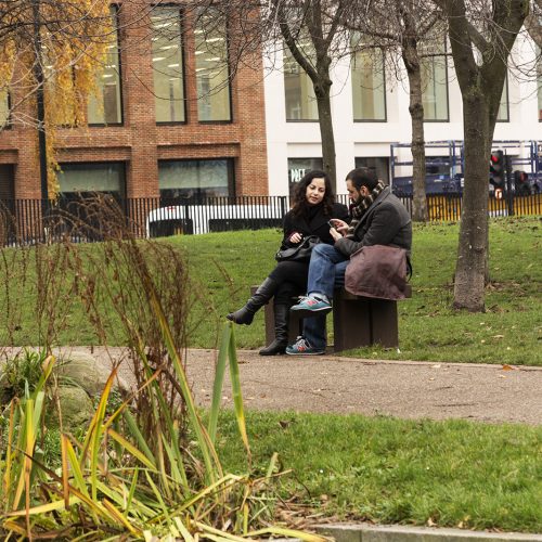 2016-12-18-Southwark_Waterloo-Millenium-Green_Winter_People-Quiet-conversation