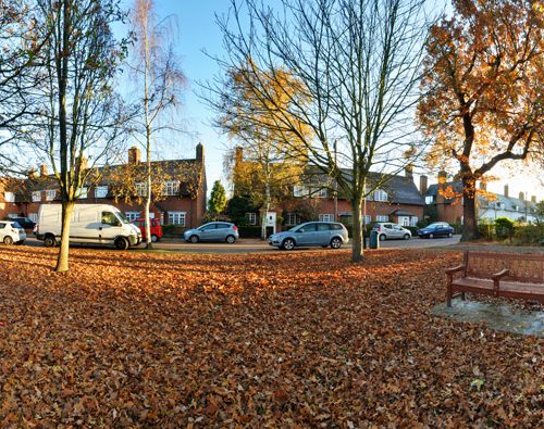 20161204_brent_roe_green_village-from-centre