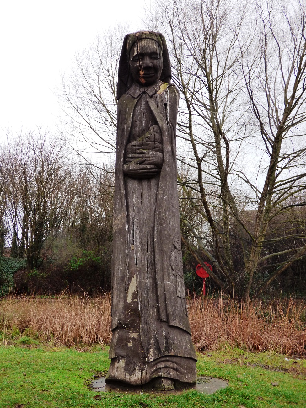 20170107_Newham_Forest-Lane-Park_Sculpture-by-Helen-Stylianides