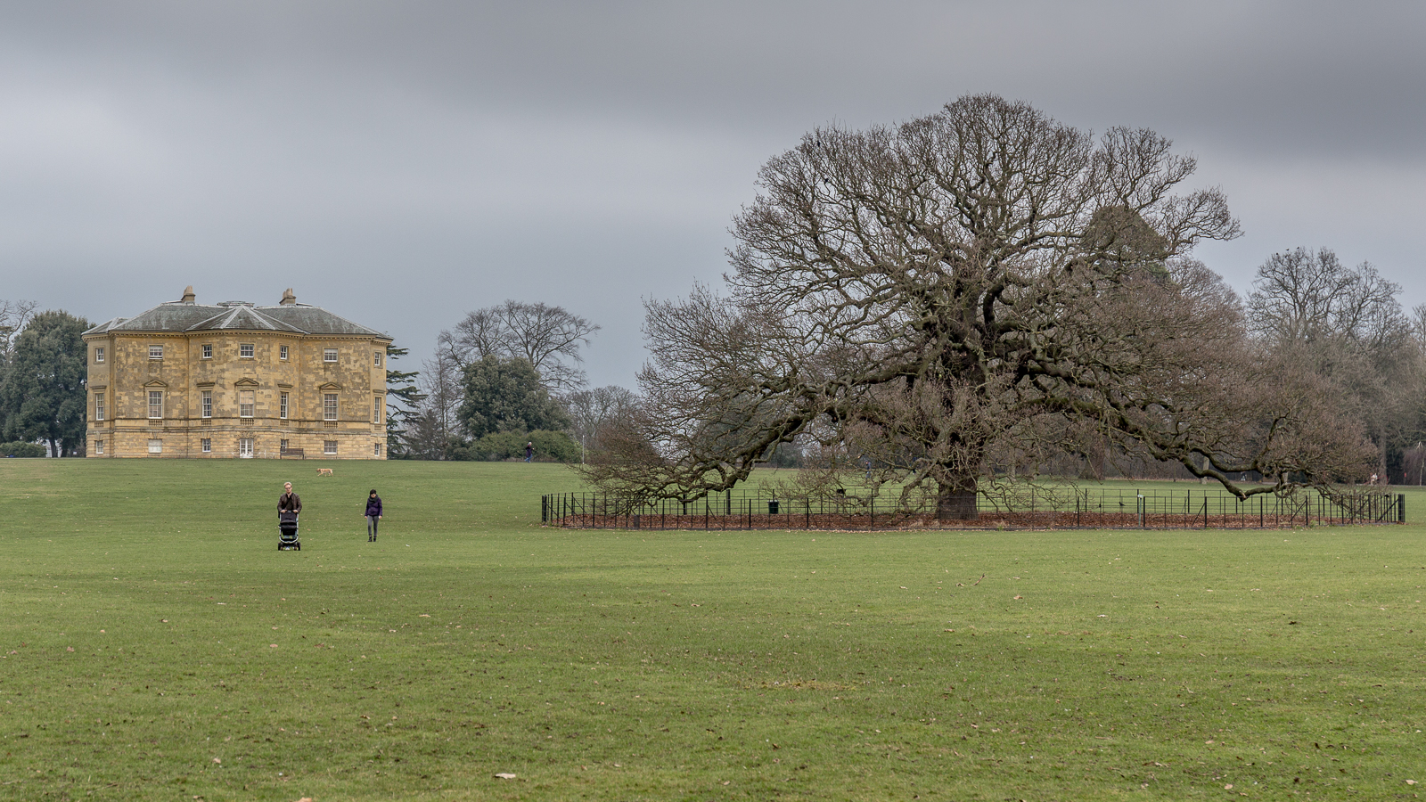 20170215_Bexley_Danson-Park_Out-for-a-stroll