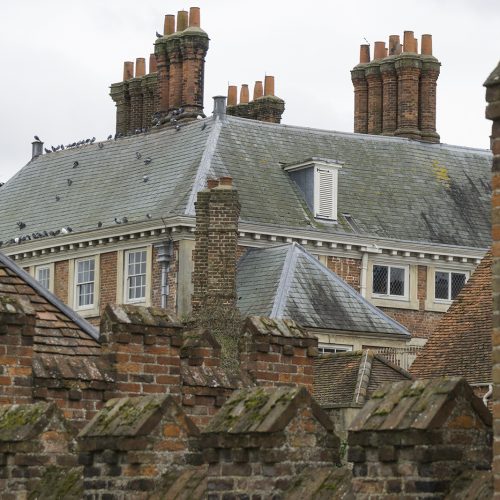 20017-03-01-Enfield_Forty-Hall_Architecture_Winter-Rooftops