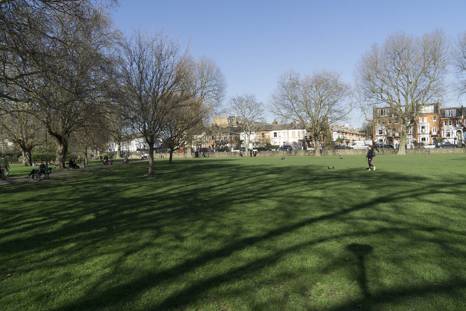 2016-03-15-Hammersmith-Fulham_Landscape_Eel-Brook-Common_Landscape-Shadows