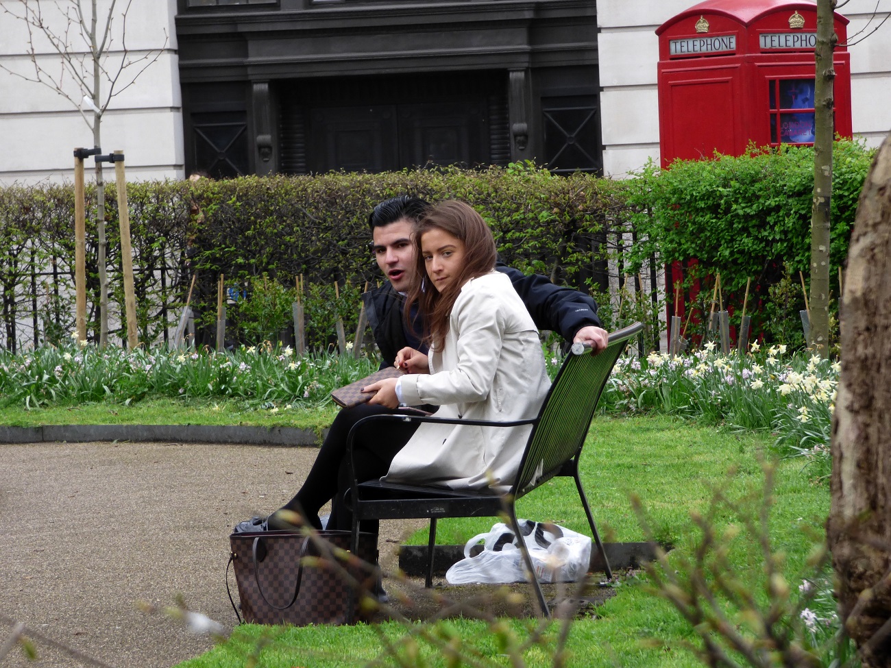 20170323_Camden_Bloomsbury-Square-Gardens_Oy-what-you-looking-at